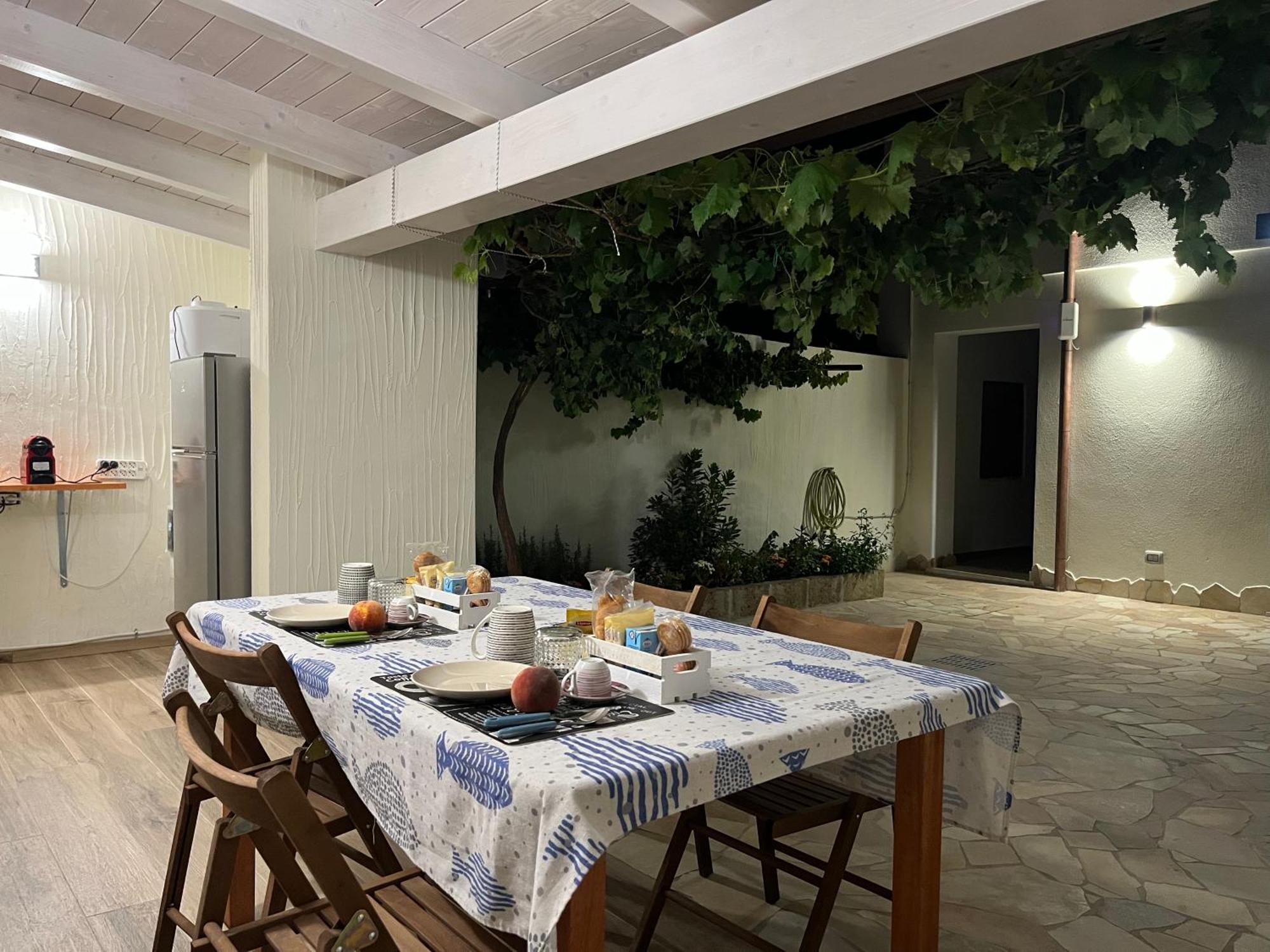 Guest House Deidda - Ts Rooms B&B San Sperate Экстерьер фото